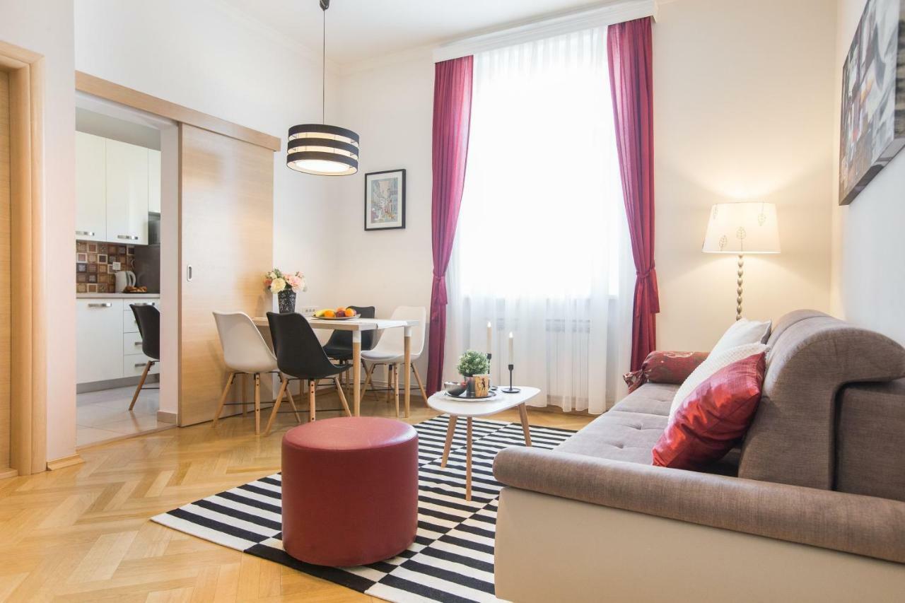 Apartmán Angela Main Street Luxury Oasis & Free Parking Záhřeb Exteriér fotografie